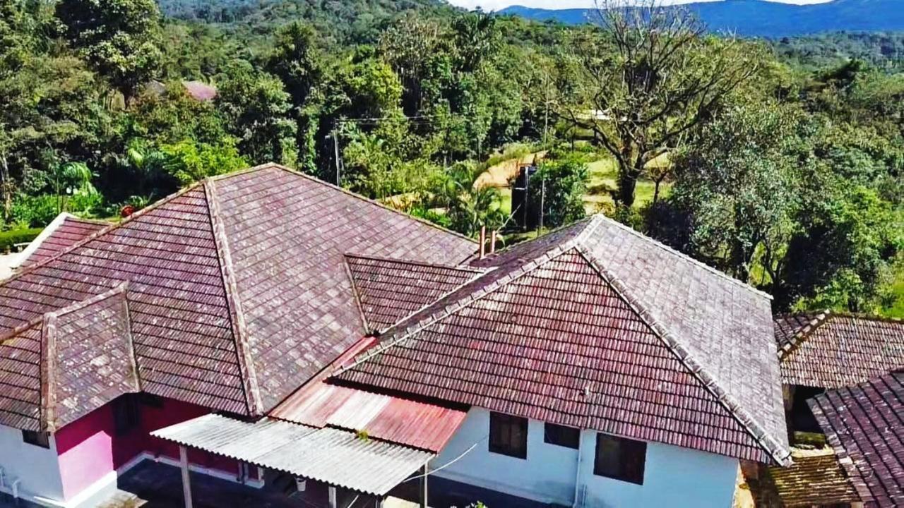 Staymaker Kasargali Homestay Szaklespur Kültér fotó