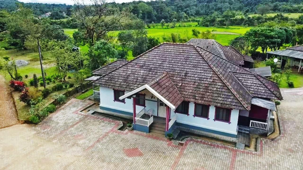 Staymaker Kasargali Homestay Szaklespur Kültér fotó