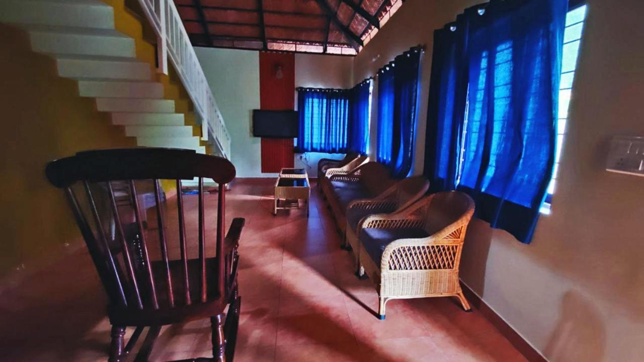 Staymaker Kasargali Homestay Szaklespur Kültér fotó